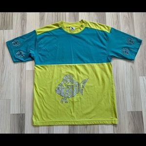 Vintage Hawaiian Island Tribal Fish Design T-shirt
